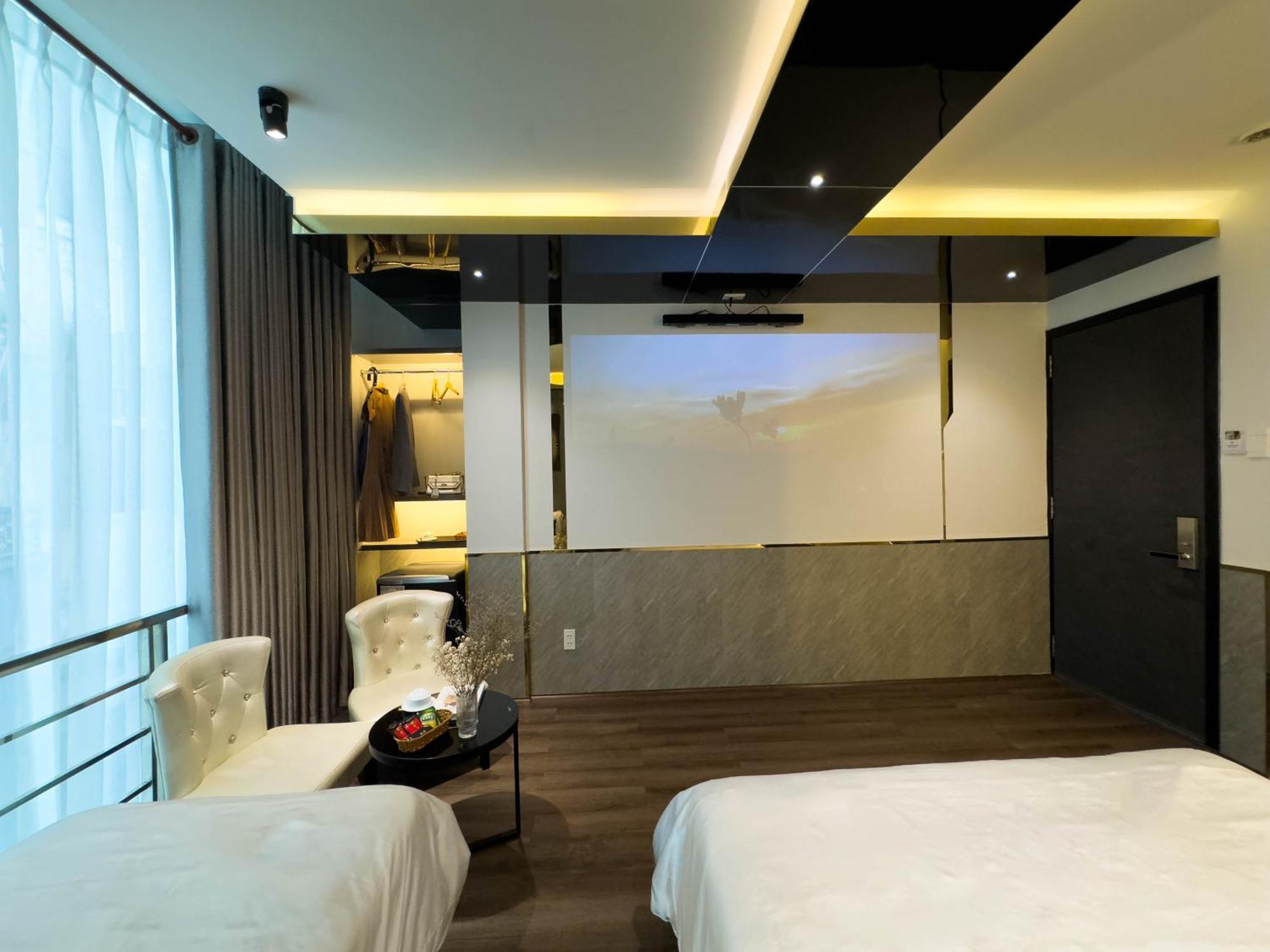 M&H Hotel Ho Chi Minh-stad Buitenkant foto
