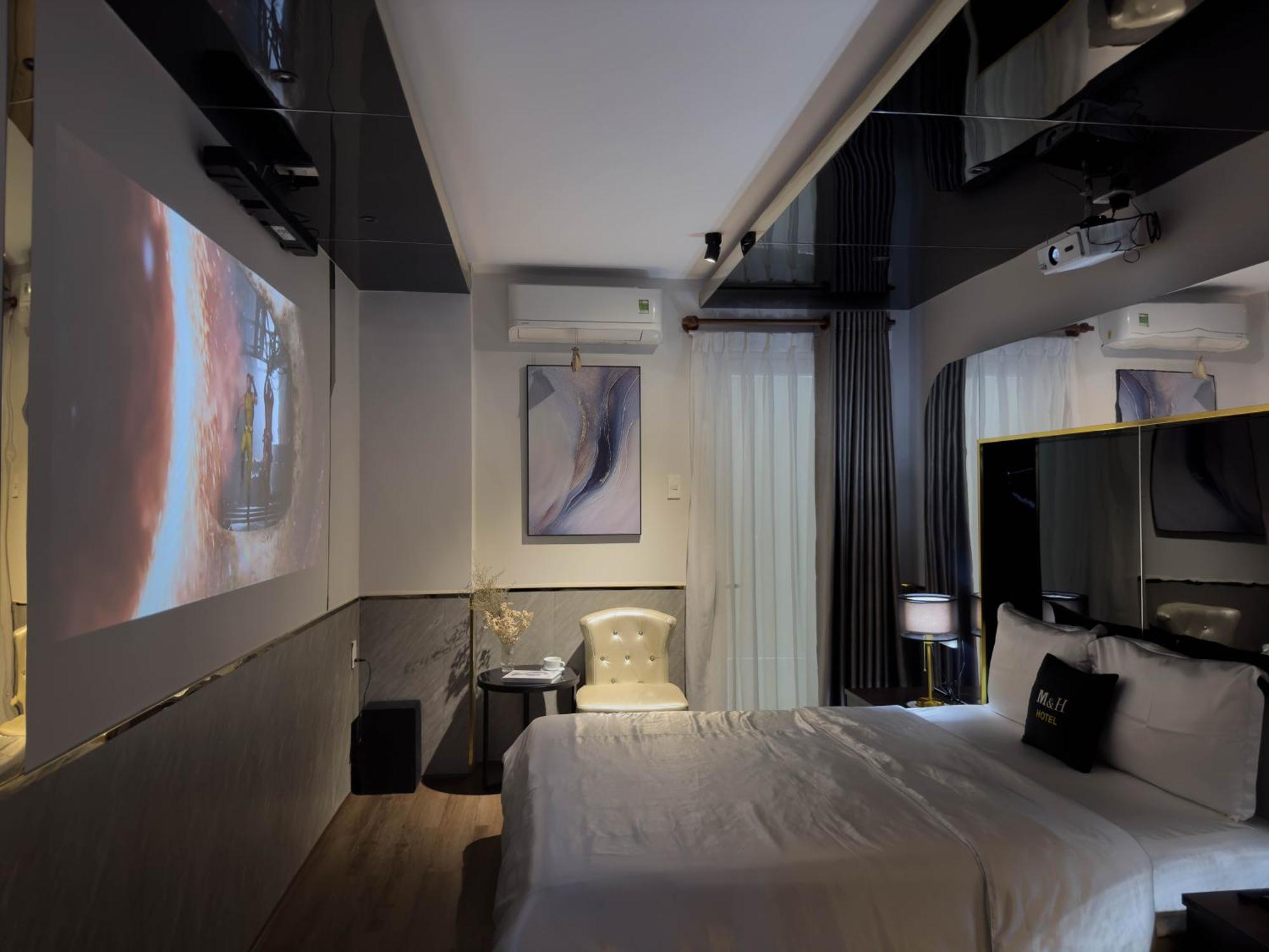 M&H Hotel Ho Chi Minh-stad Buitenkant foto