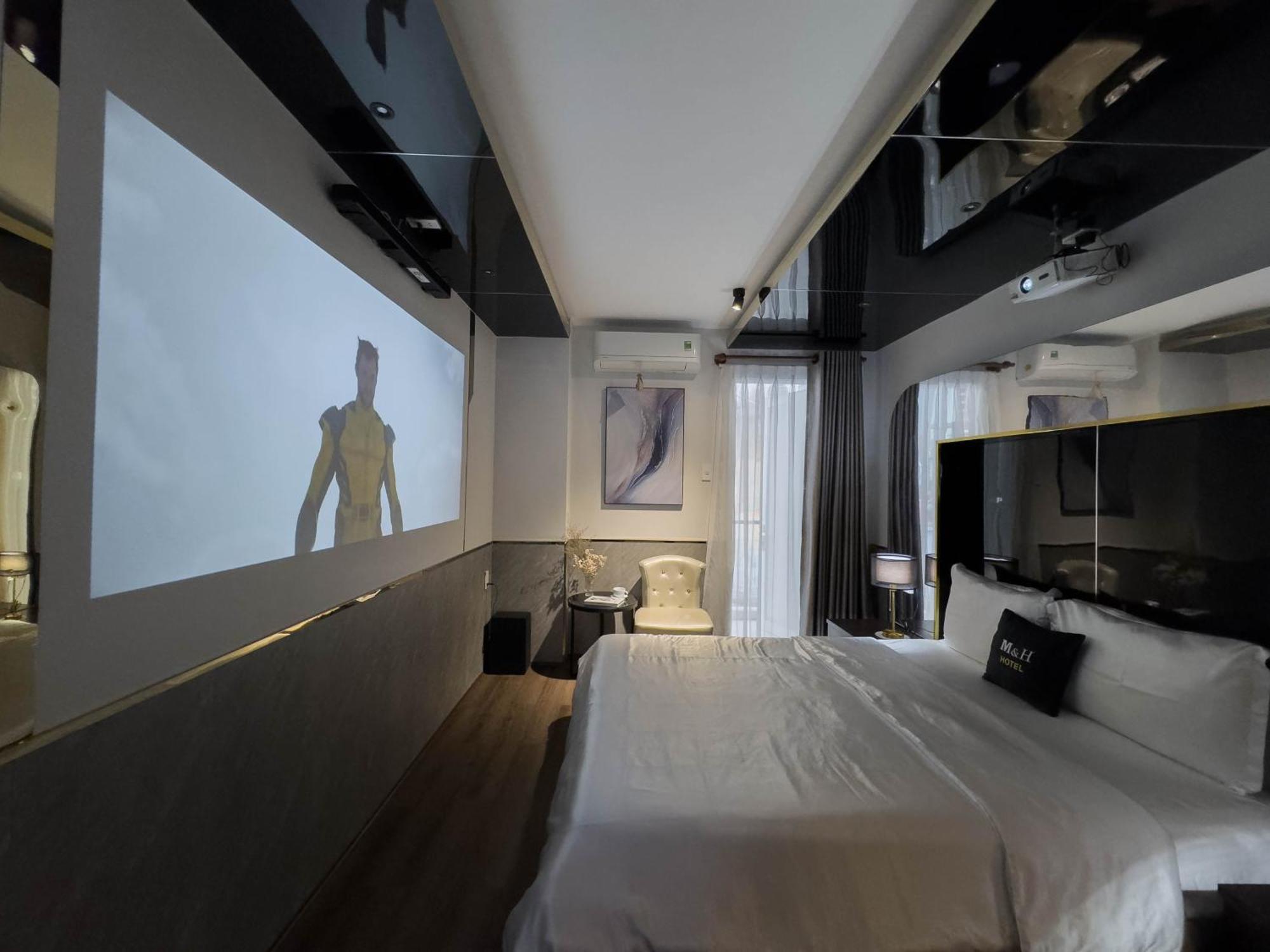 M&H Hotel Ho Chi Minh-stad Buitenkant foto