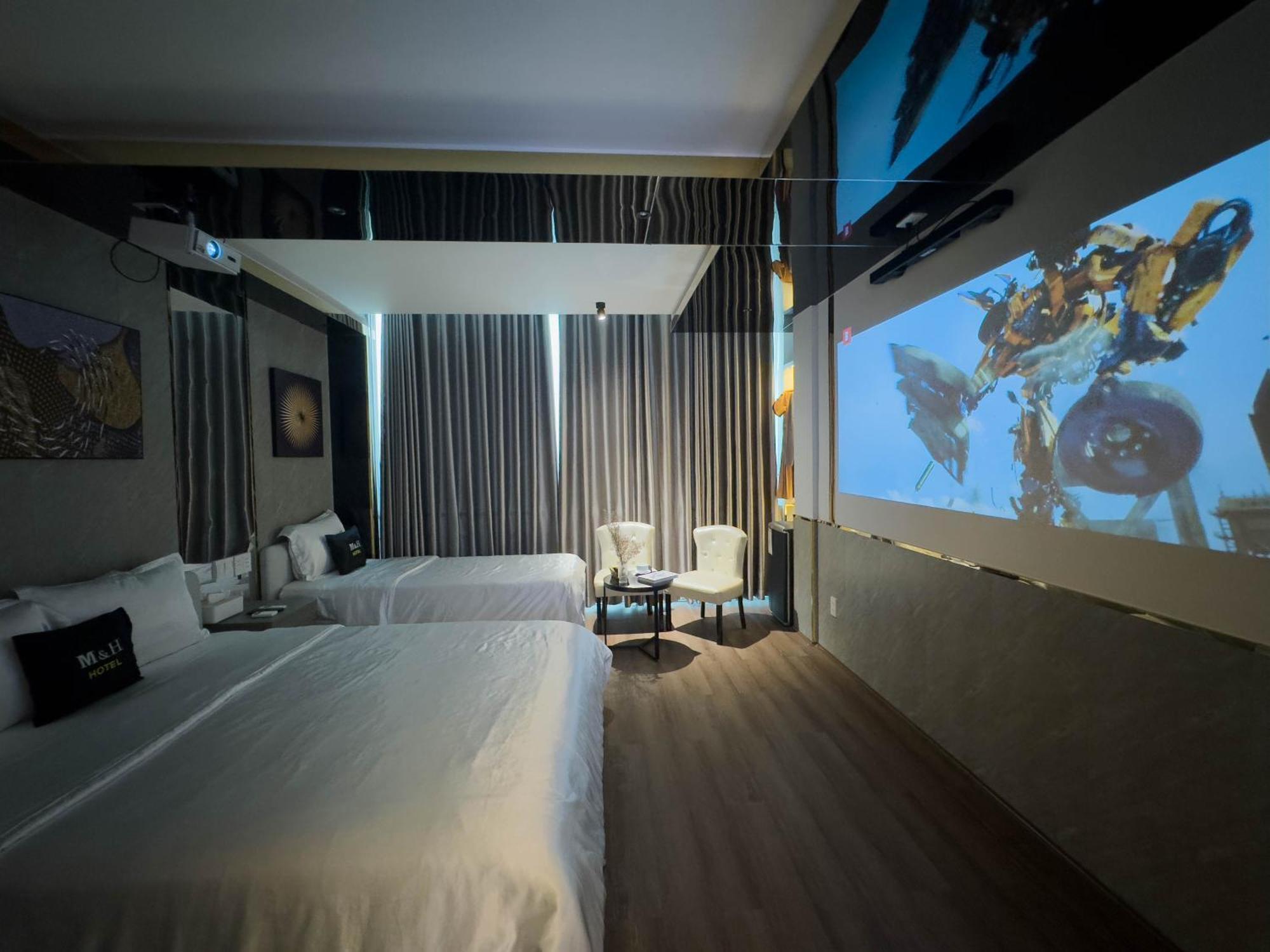 M&H Hotel Ho Chi Minh-stad Buitenkant foto